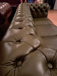 Nová kožená sedačka Chesterfield trojka. Top cena - 2