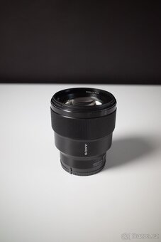 Sony FE 85mm f/1.8 - 2