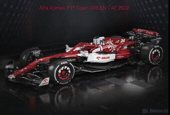 stavebnice Vozu F1 Alfa Romeo C42 - 2