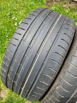 pneu Nokian 255/45/18 - 2
