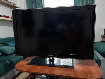 TV Samsung LE37C550 - 2