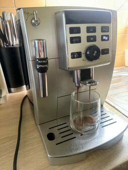 DeLonghi Magnifica S ECAM 23.120.SB stříbrná - 2