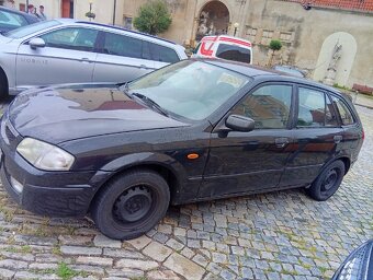 Mazda 323 f - 2