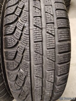 215/45/17 zimni pneu PIRELLI 215/45 R17 - 2