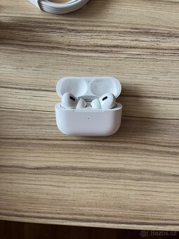 Apple AirPods Pro 2 - 2