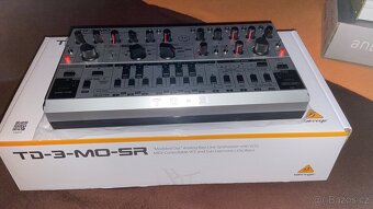 Behringer TD-3 MO SR - 2