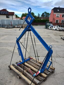 Kleště na balíky sena - 2