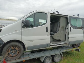 Renault Trafic 2.5dci automat  sedačky 1+1 - 2