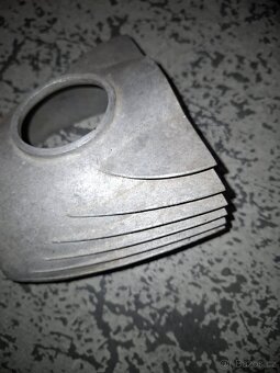 Kryt karburatoru Jawa 250/353 - 2