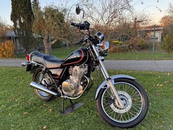 Suzuki GN 250 / 1995 / 7.837 km / - 2