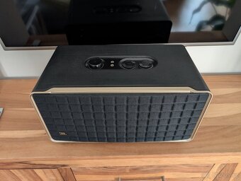 Chytrý reproduktor JBL Authentics 500 - 2