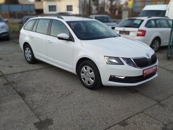 ŠKODA OCTAVIA COM III,1,6 TDi,ESP,KLIMA,ČR.SERVISKA - 2