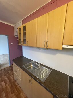 Kuchyňská linka se spotrebici - 2