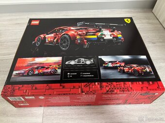 LEGO Technic 42125 Ferrari 488 GTE - 2