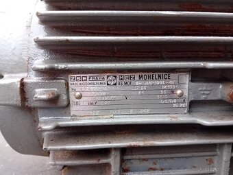Elektromotor 2,2 kW 380V MEZ Mohelnice - 2