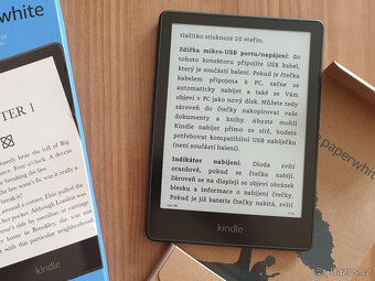 Čtečka knih Kindle Paperwhite 5, JAKO NOVÁ - 2