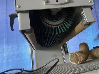 HOUFEK TWINGO KARTÁČOVACÍ STROJ - 2