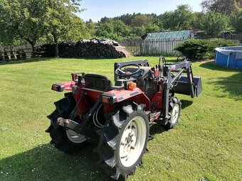 Yanmar čelní nakladač - 2