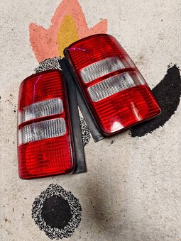 Zadní světla VW Caddy - 2