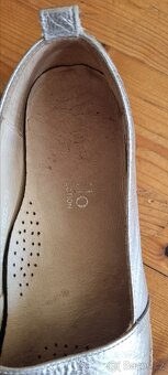 Dámské kožené stříbrné slip on boty - 2