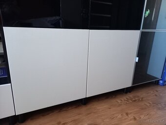 Ikea Besta skříňka - 2