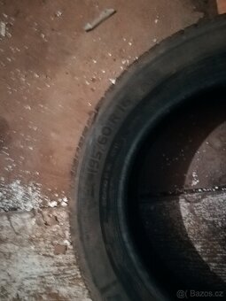 195/60R16 - 2