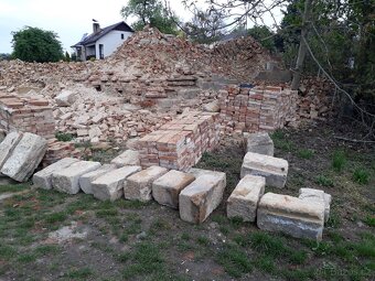 Pískovcové Stuky a cihly - 2