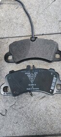 Přední třmeny brzdiče porsche - 2