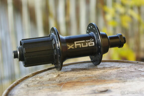 NOVY mtb zadni naboj DT SWISS ONYX, 32 der - 2