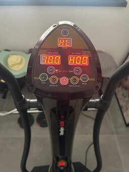 Vibrační deska Vibrogym Charles - 2