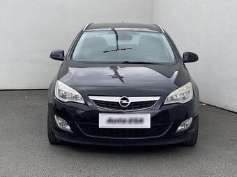 Opel Astra 1.7 CDTi , 81 kW nafta, 2010 - 2