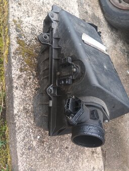 Prodám filtr box s váhou vzduchu na Octavia 1 1.8t - 2