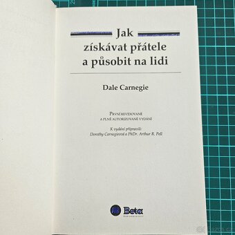 kniha Jak získávat přátele a působit na lidi - 2