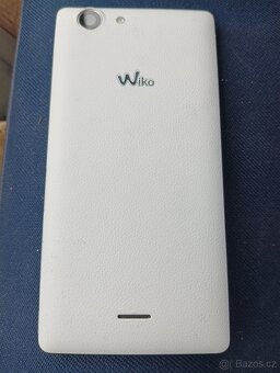 Mobilní telefon - 2