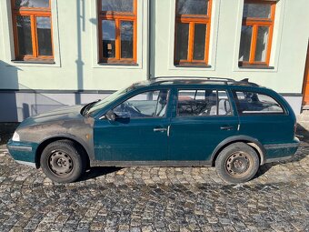Škoda Octavia 1 kombi - 2