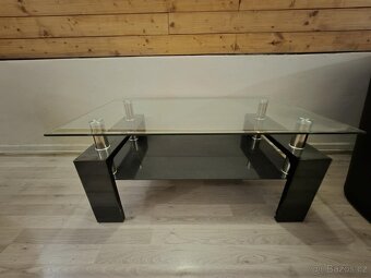 Prodám skleněný konferenční stolek 100/60/45cm š/h/v - 2