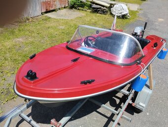 Motorový člun Hille 350 s motorem Honda 5Ps 4T - 2