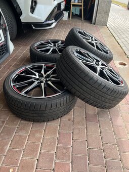 Originální kola z Toyota Yaris, vybava GR sport, PC:69.000Kc - 2