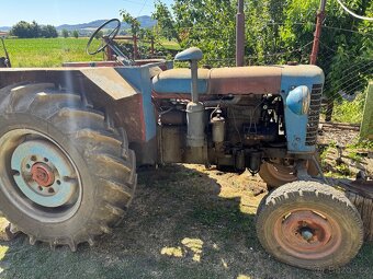 Zetor 25 olne funkcni po GO motoru - 2