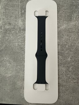 Černý řemínek na iwatch 44mm, S/M - 2