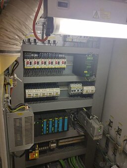 CNC bruska na otvory ČZ Strakonice BDU 250 B CNC - 2