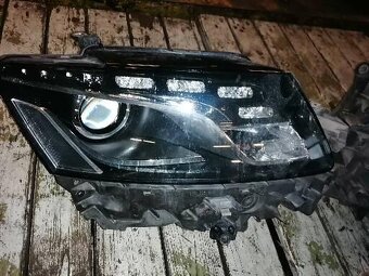 AUDI Q5 8R - XENON - 2