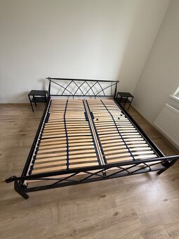 Postel + rošt + stolky (pouze osobní odběr) - 2