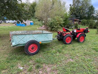 Malotraktor T4K 4x4 + sklápěcí přívěs - 2