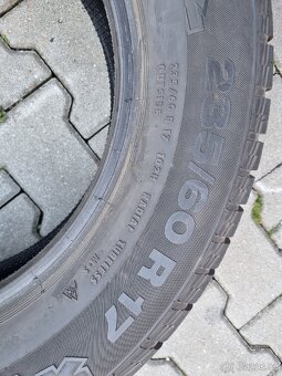 Zimní pneu 235/60R17 Continental - 2