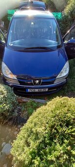 Prodám Peugeot 807 2,2hdi r.2006 - 2