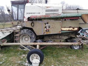 Prodam Kombajn E512 náhradní díly - 2