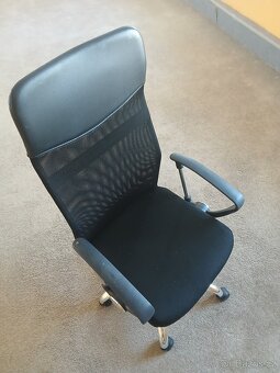 Prodám kancelářské křeslo. - 2