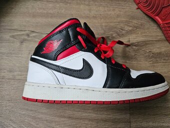 Nike Air Jordan 1 Mid - 2