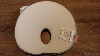 Podhlavníček babymoov - 2